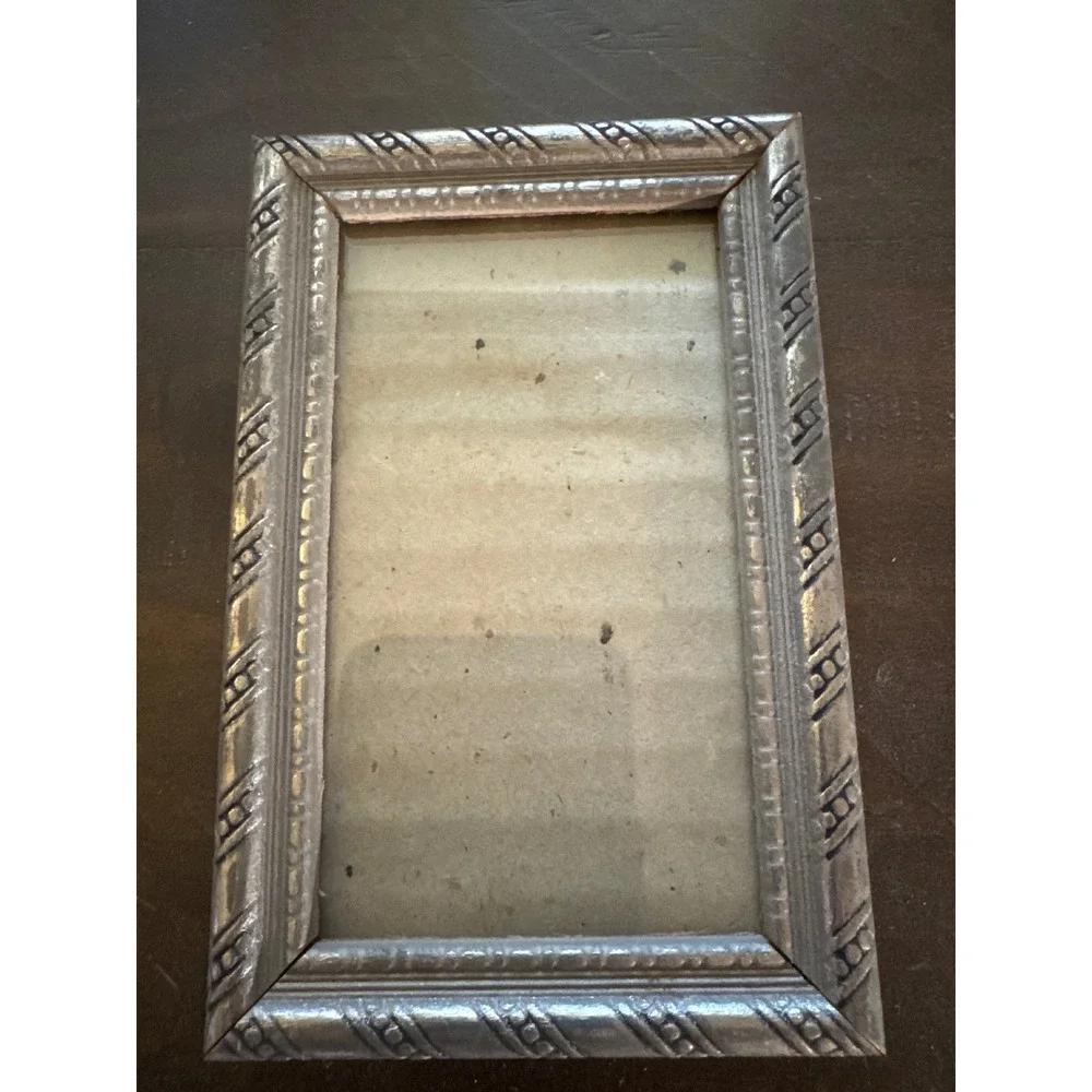 Vintage Silver Tone Ornate Rope Border Miniature Picture Frame 3x5 Tabletop
